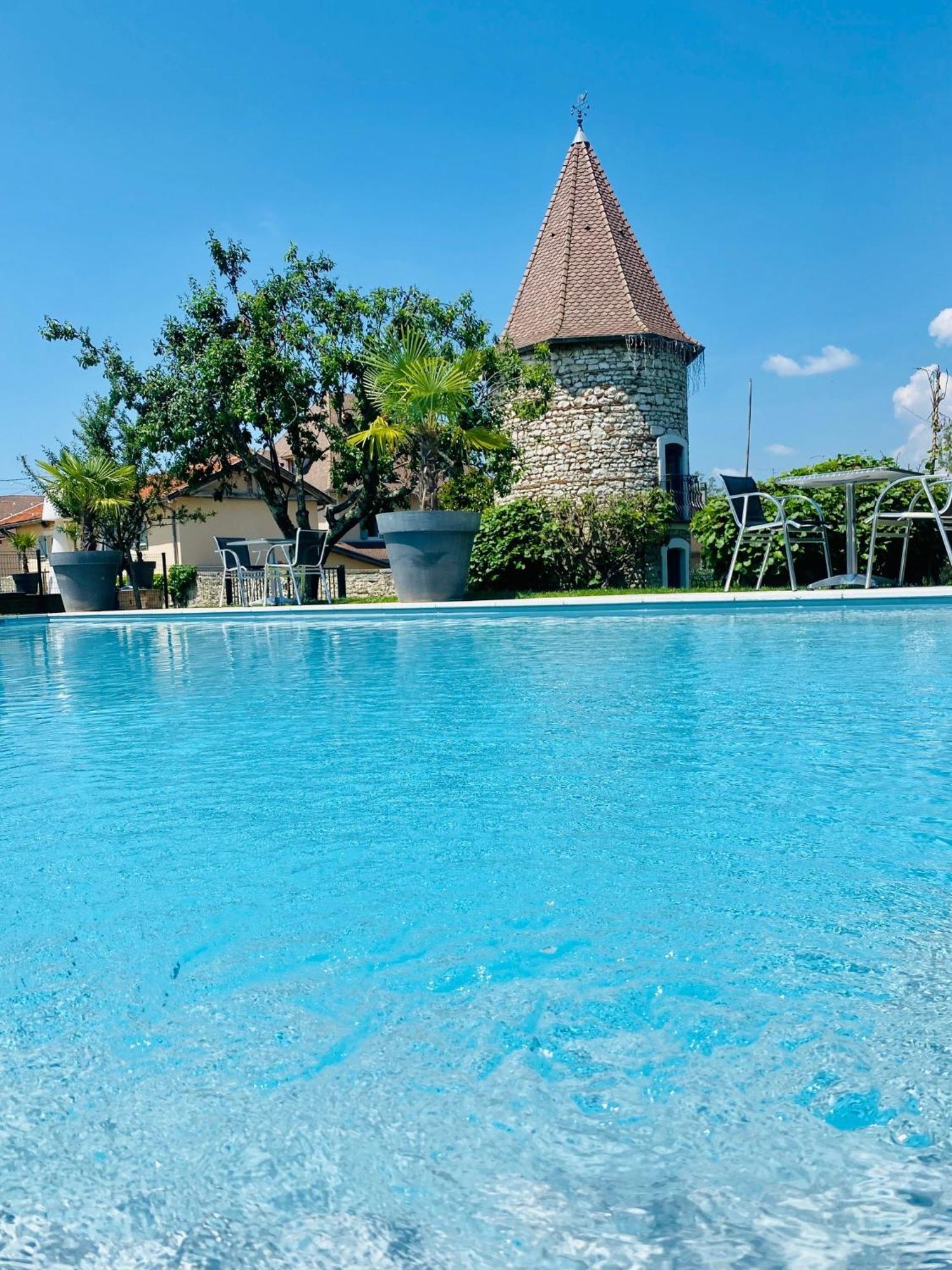 Les Villas Du Domaine De Suzel Vignieu Exteriér fotografie